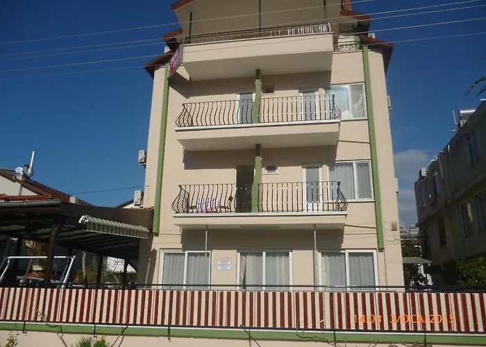 Cicek Hotel&apartments 2*