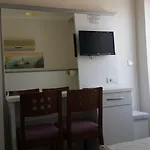 Cicek & Ξενοδοχείο