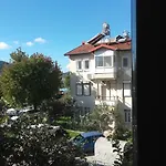 Ξενοδοχείο Cicek & 2*