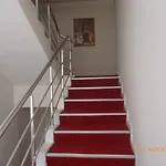 Cicek & Ξενοδοχείο