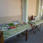 Cicek & Ξενοδοχείο