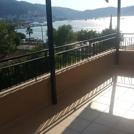 Cicek Hotel&apartments 2*