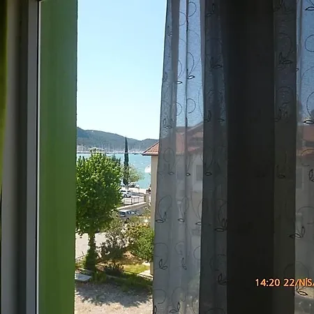 فندق وشقق جيجيك 2*